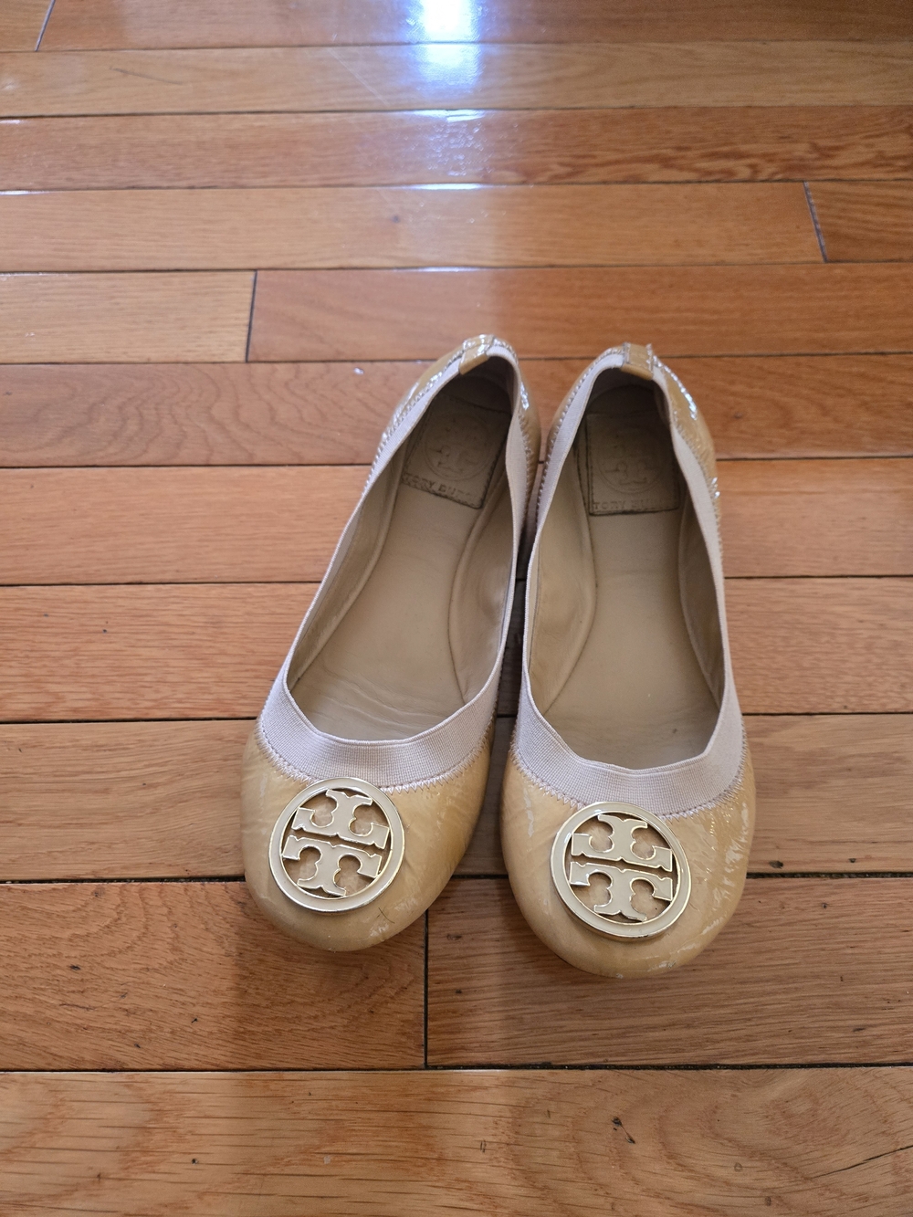 Tory Burch Beige Patent Logo Ballet Flats